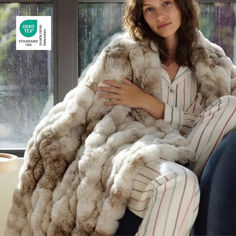 Bedsure Faux Rabbit Fur Plush Throw Blanket