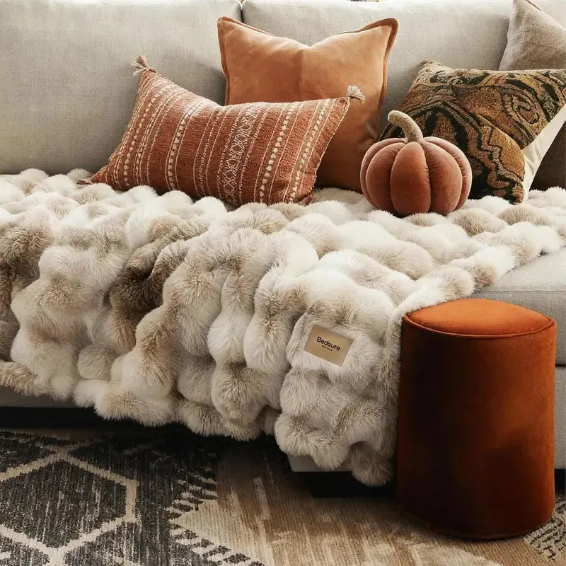 Bedsure Faux Rabbit Fur Plush Throw Blanket
