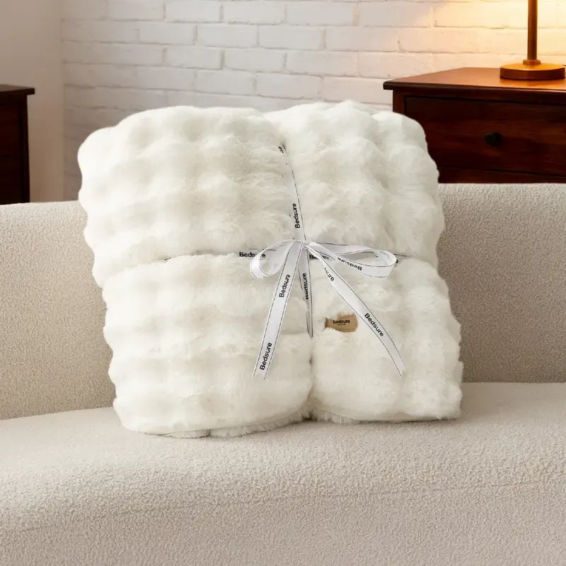 Bedsure Faux Rabbit Fur Plush Throw Blanket